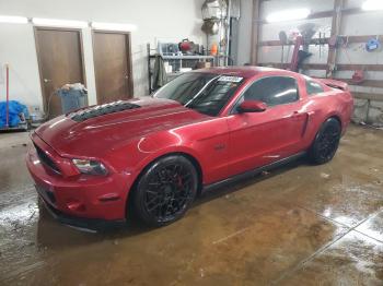  Salvage Ford Mustang