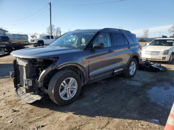  Salvage Ford Explorer