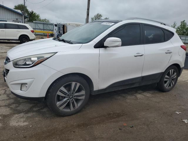  Salvage Hyundai TUCSON