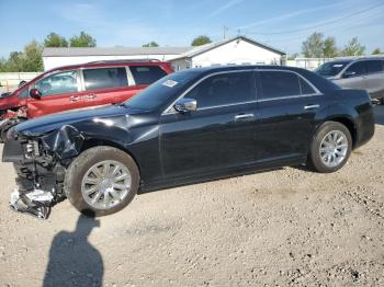  Salvage Chrysler 300