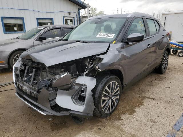  Salvage Nissan Kicks
