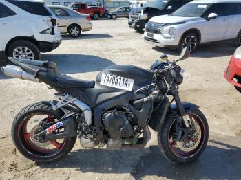  Salvage Honda Cbr Cycle
