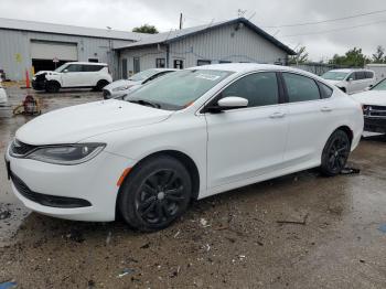  Salvage Chrysler 200
