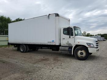  Salvage Hino 258 268