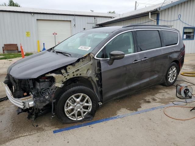  Salvage Chrysler Pacifica