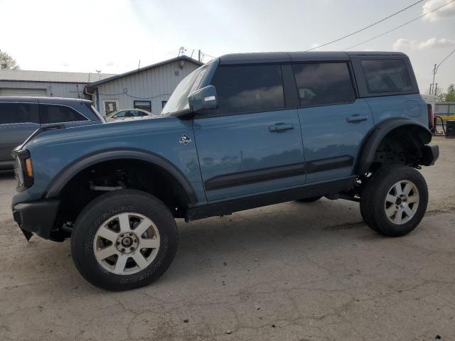  Salvage Ford Bronco