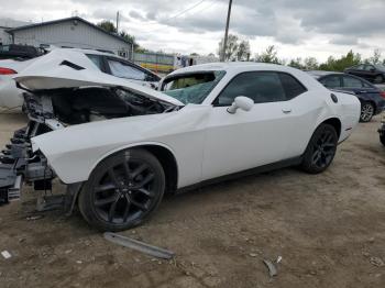  Salvage Dodge Challenger