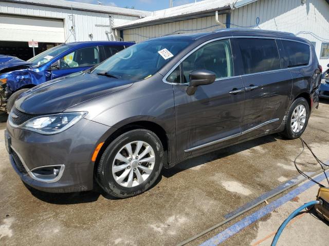  Salvage Chrysler Pacifica