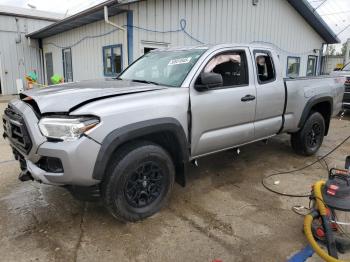  Salvage Toyota Tacoma