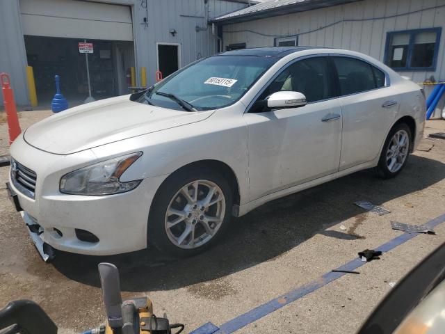  Salvage Nissan Maxima