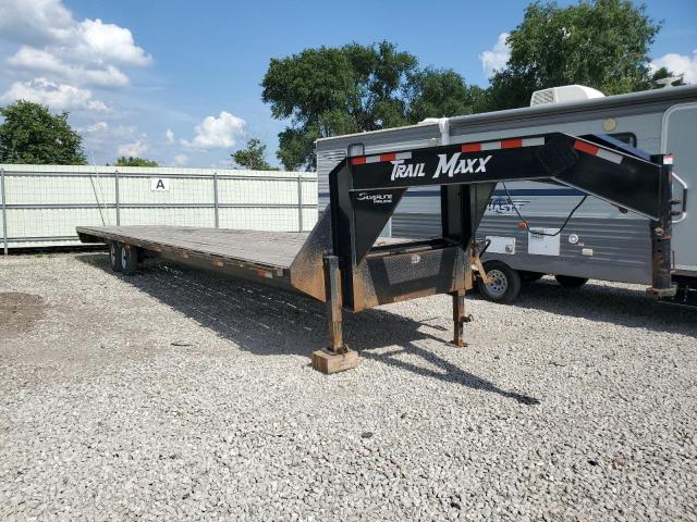  Salvage Trailmax Trailer