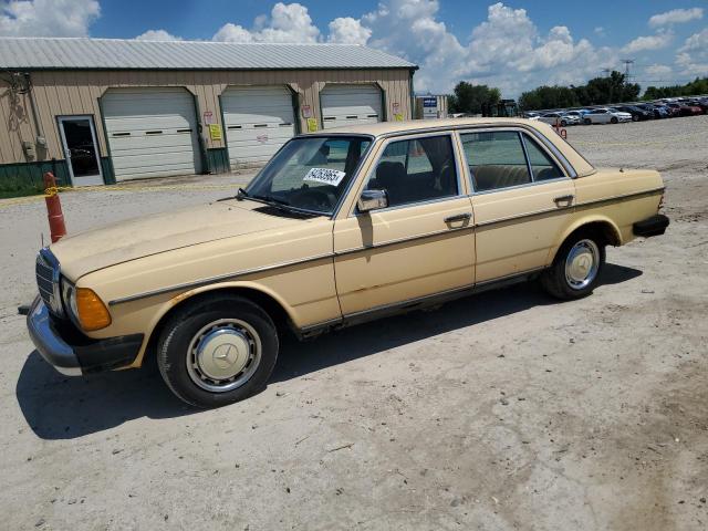  Salvage Mercedes-Benz 240-Class