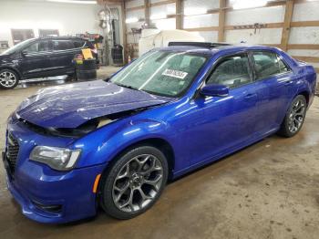  Salvage Chrysler 300
