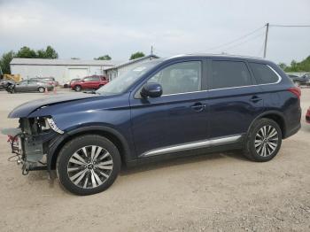  Salvage Mitsubishi Outlander