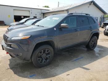  Salvage Jeep Cherokee