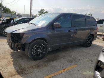  Salvage Dodge Caravan