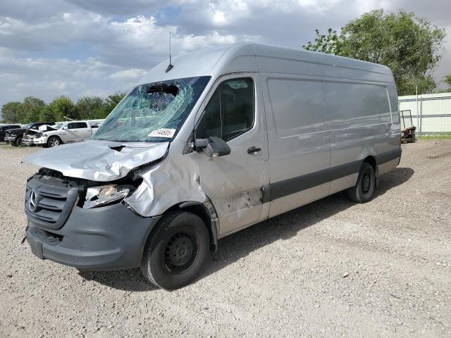  Salvage Mercedes-Benz Sprinter