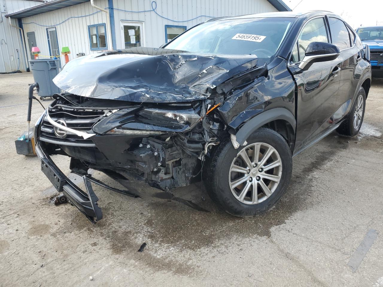 Lexus NX 200t Image 1