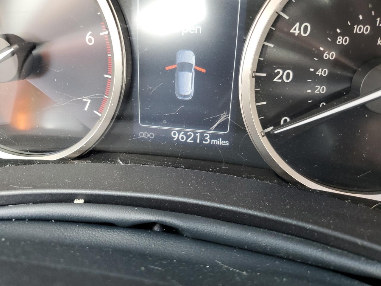 Lexus NX 200t Image 5