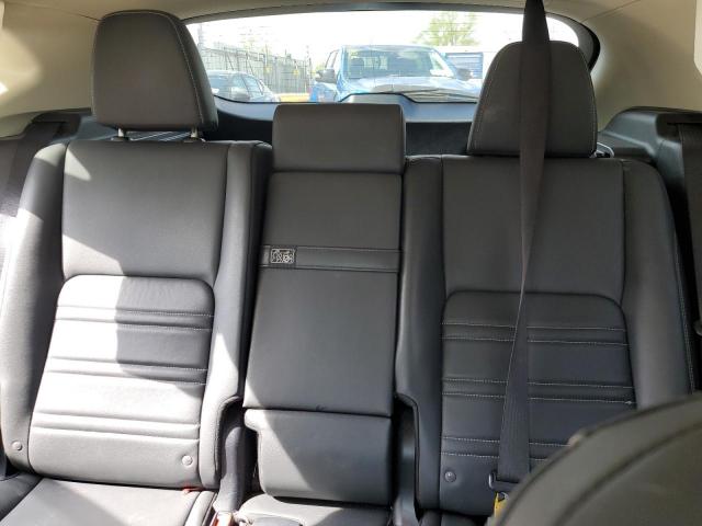 Lexus NX 200t Image 10