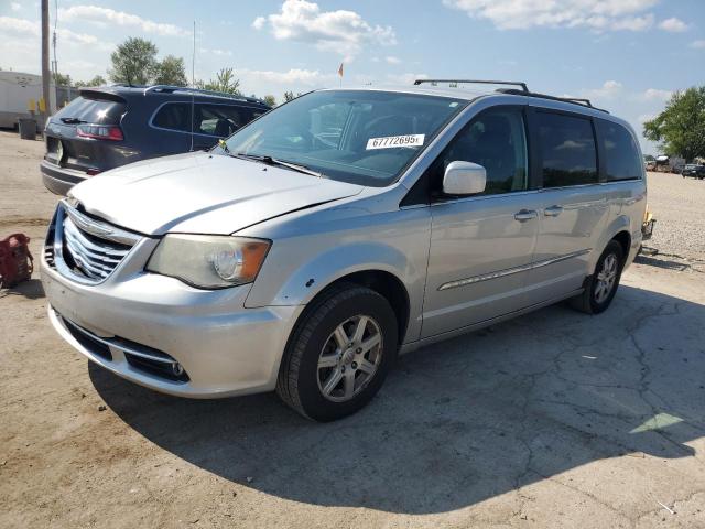  Salvage Chrysler Minivan