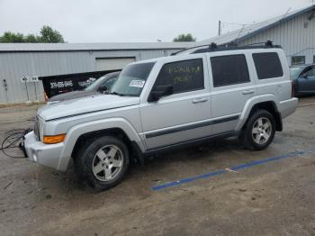  Salvage Jeep Commander