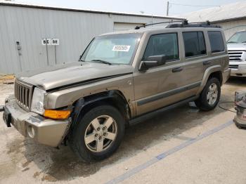  Salvage Jeep Commander