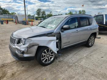  Salvage Jeep Compass