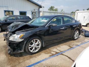  Salvage Nissan Maxima