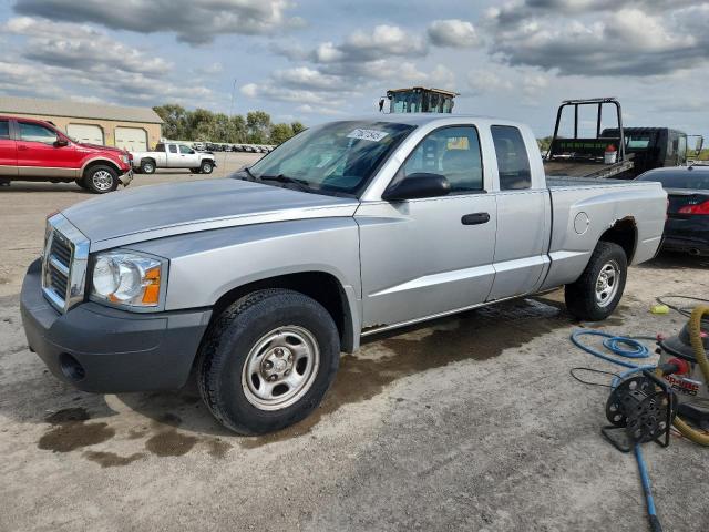  Salvage Dodge Dakota