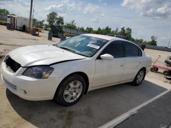  Salvage Nissan Altima