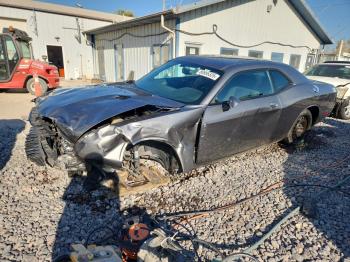  Salvage Dodge Challenger