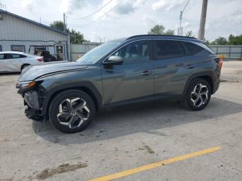  Salvage Hyundai TUCSON