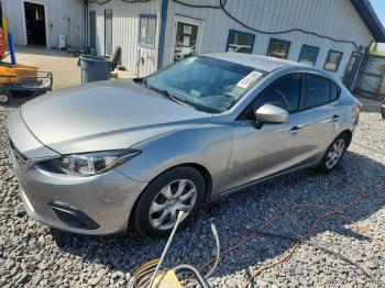 Salvage Mazda 3