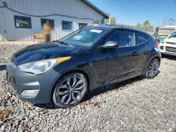  Salvage Hyundai VELOSTER