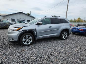  Salvage Toyota Highlander