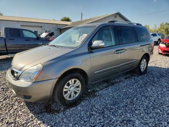  Salvage Kia Sedona