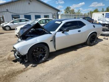  Salvage Dodge Challenger