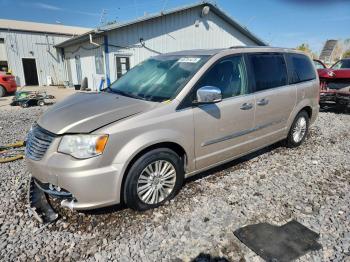  Salvage Chrysler Minivan
