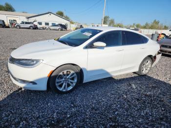  Salvage Chrysler 200
