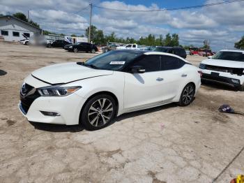  Salvage Nissan Maxima