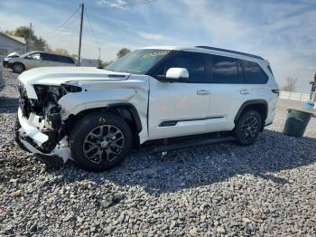  Salvage Toyota Sequoia