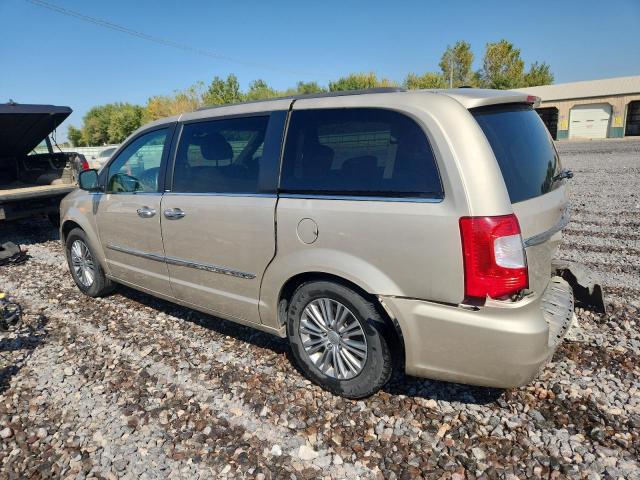 Chrysler Minivan Touring L Image 3