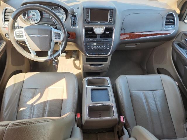 Chrysler Minivan Touring L Image 6