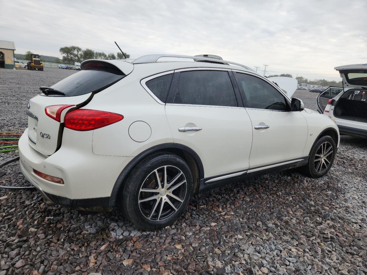 INFINITI Qx Image 6