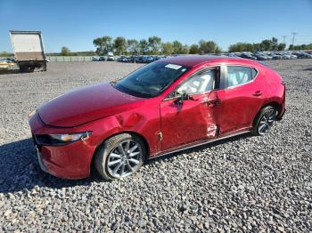  Salvage Mazda 3