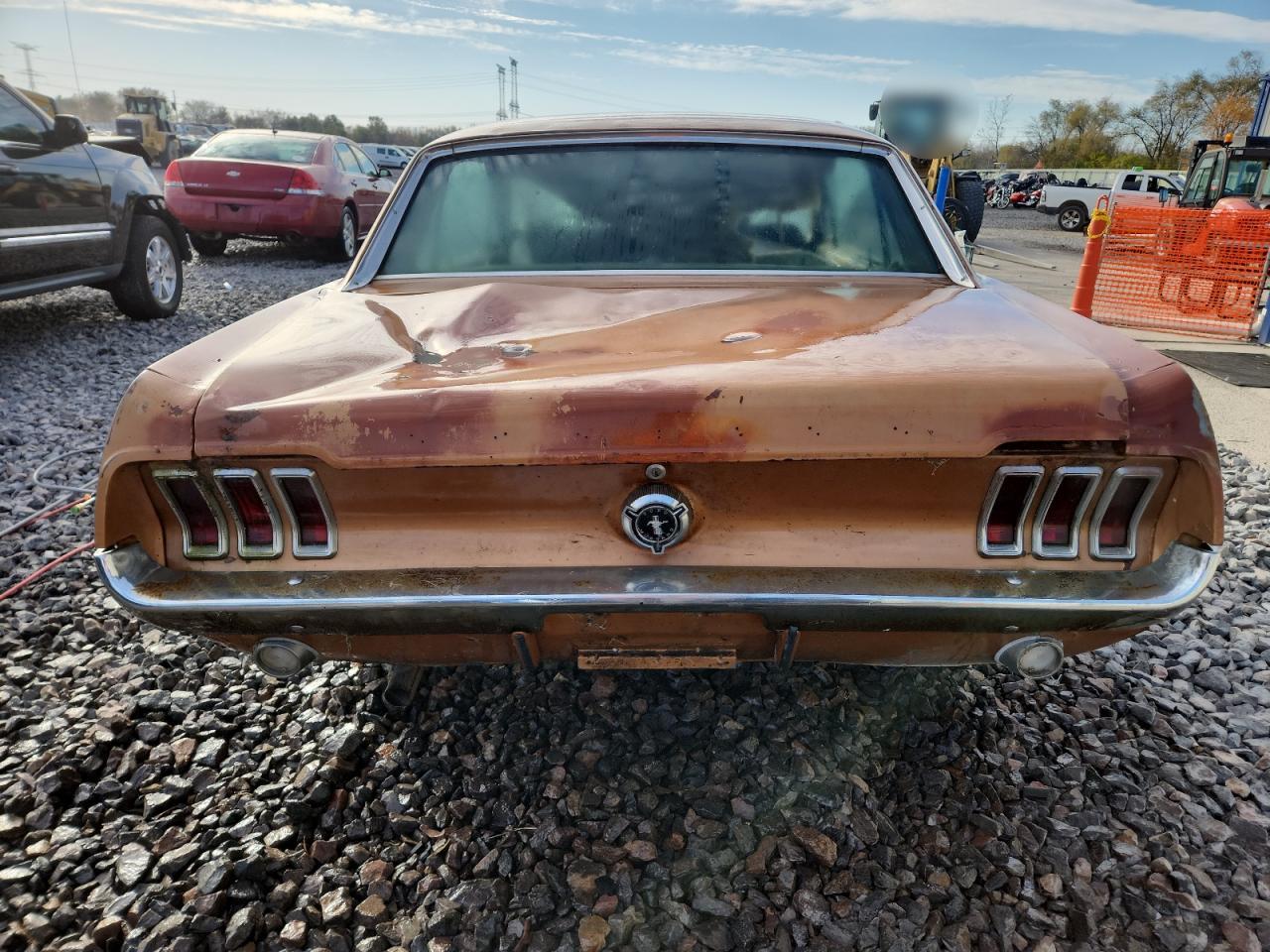 Ford Mustang Image 2