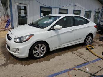 Salvage Hyundai ACCENT