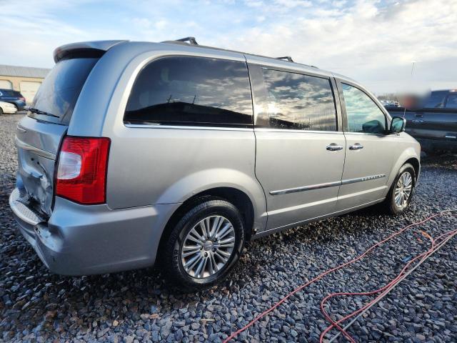 Chrysler Minivan Touring L Image 5