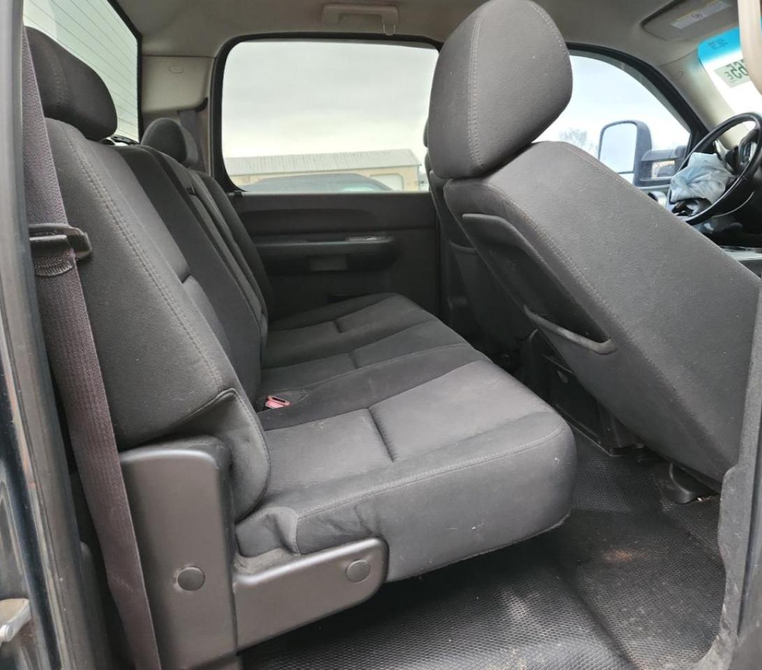 Chevrolet Silverado K2500 Heavy Duty Lt Image 10